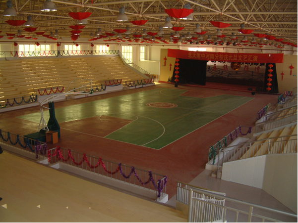 北大附中河南分校体育馆